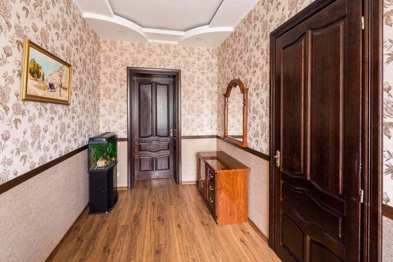 Аpartments On The Square Of Danylo Halytskyi Apartment Lviv Bagian luar foto